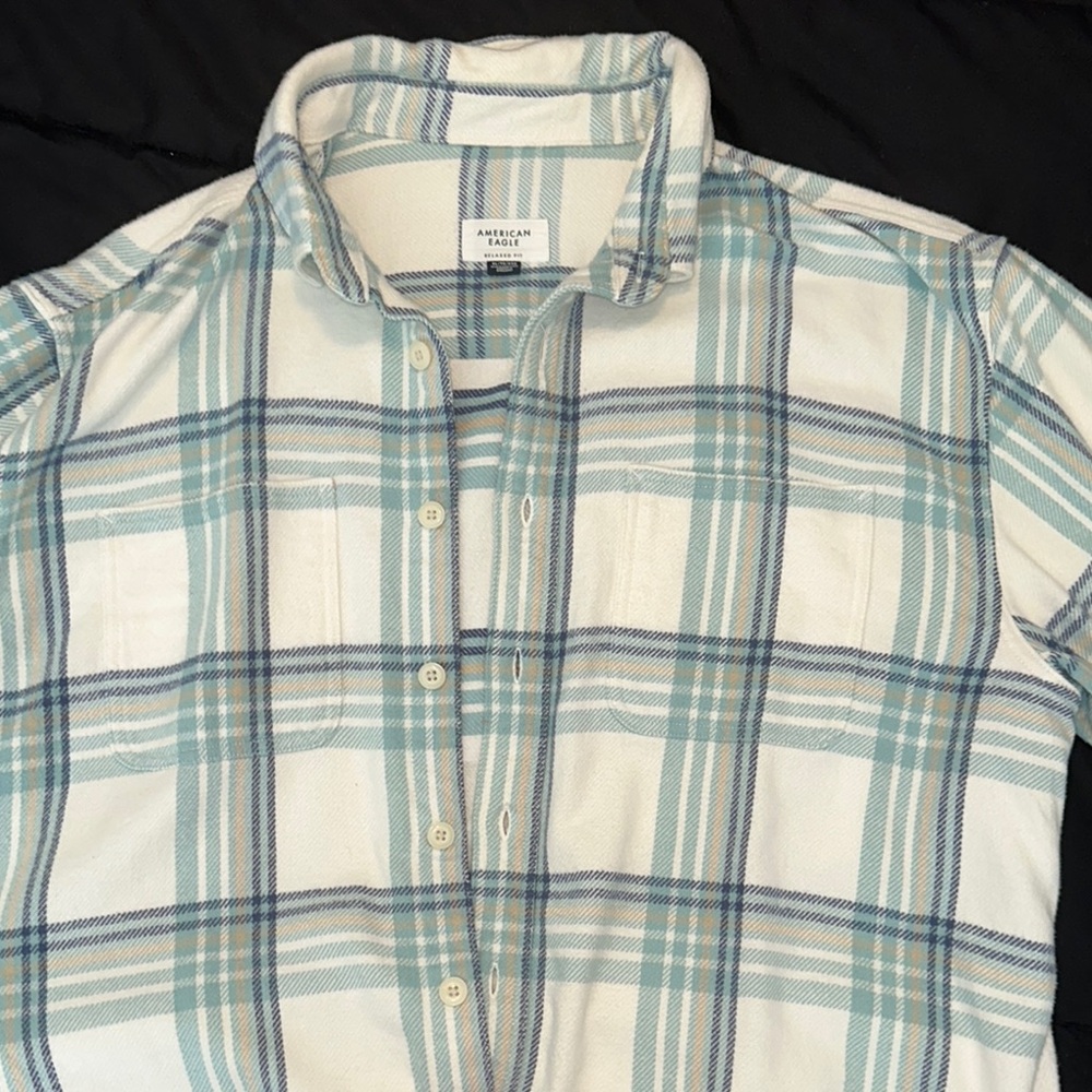 American Eagle Outfitters Men's Blue Plaid Shirt